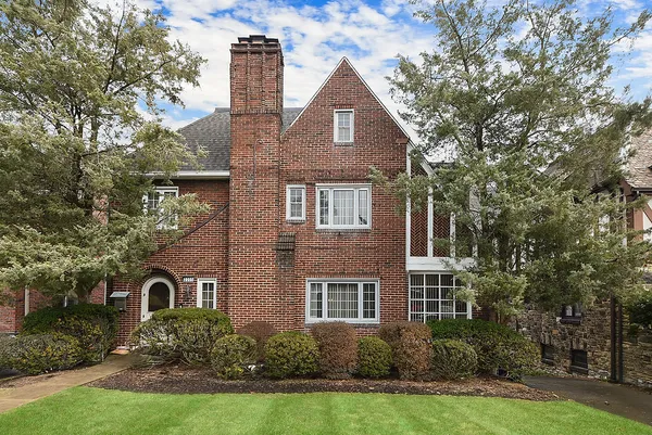 $1,145,000 | 2205 Beechwood Boulevard, Pittsburgh, PA 15217