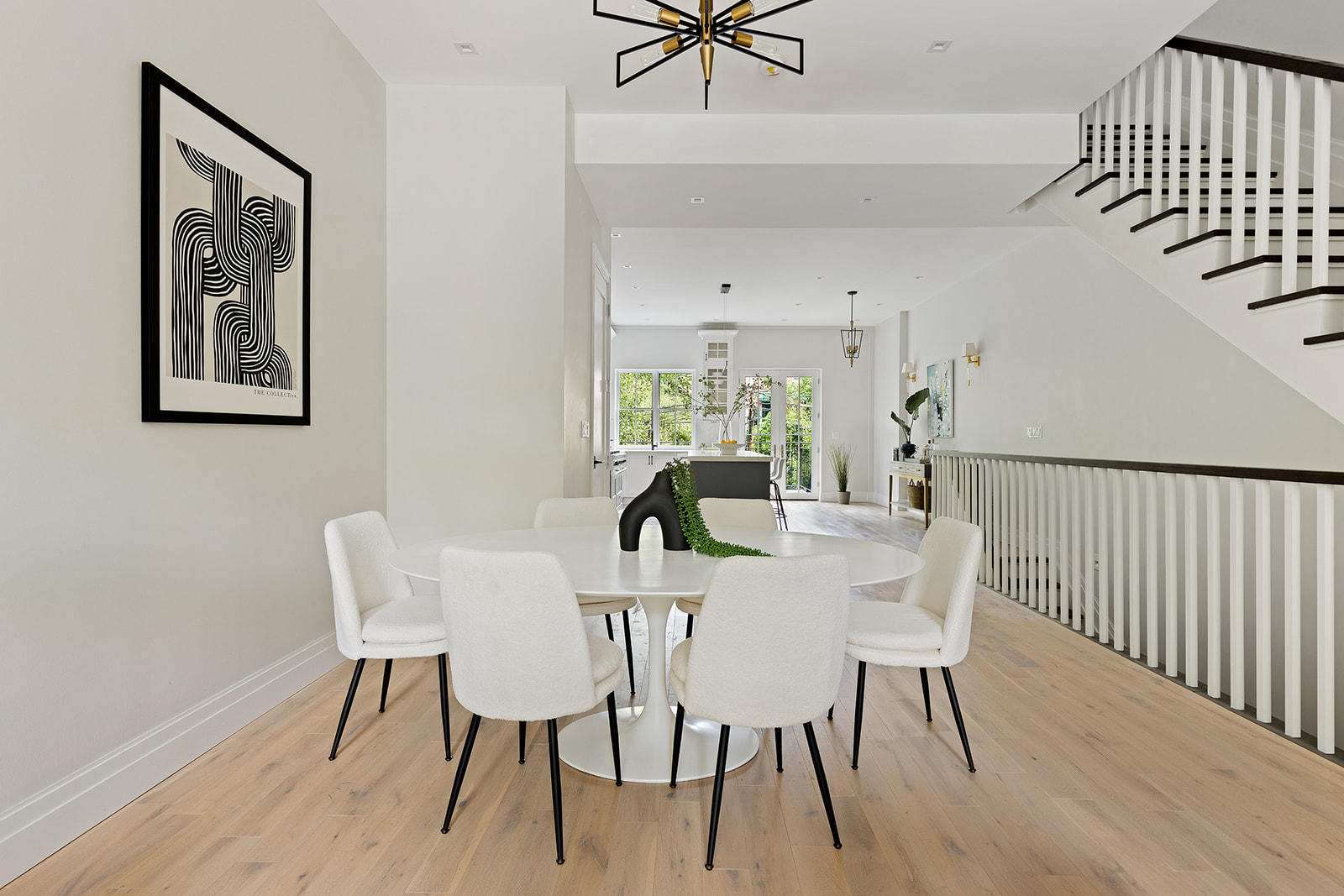 281 Jefferson Avenue Brooklyn, NY 11216 - Photo 2 of 25 a view of a dining room with furniture and wooden floor