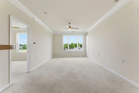 $277,854 | 14241 Kings Crossing Boulevard, Unit 411, Boyds, MD 20841