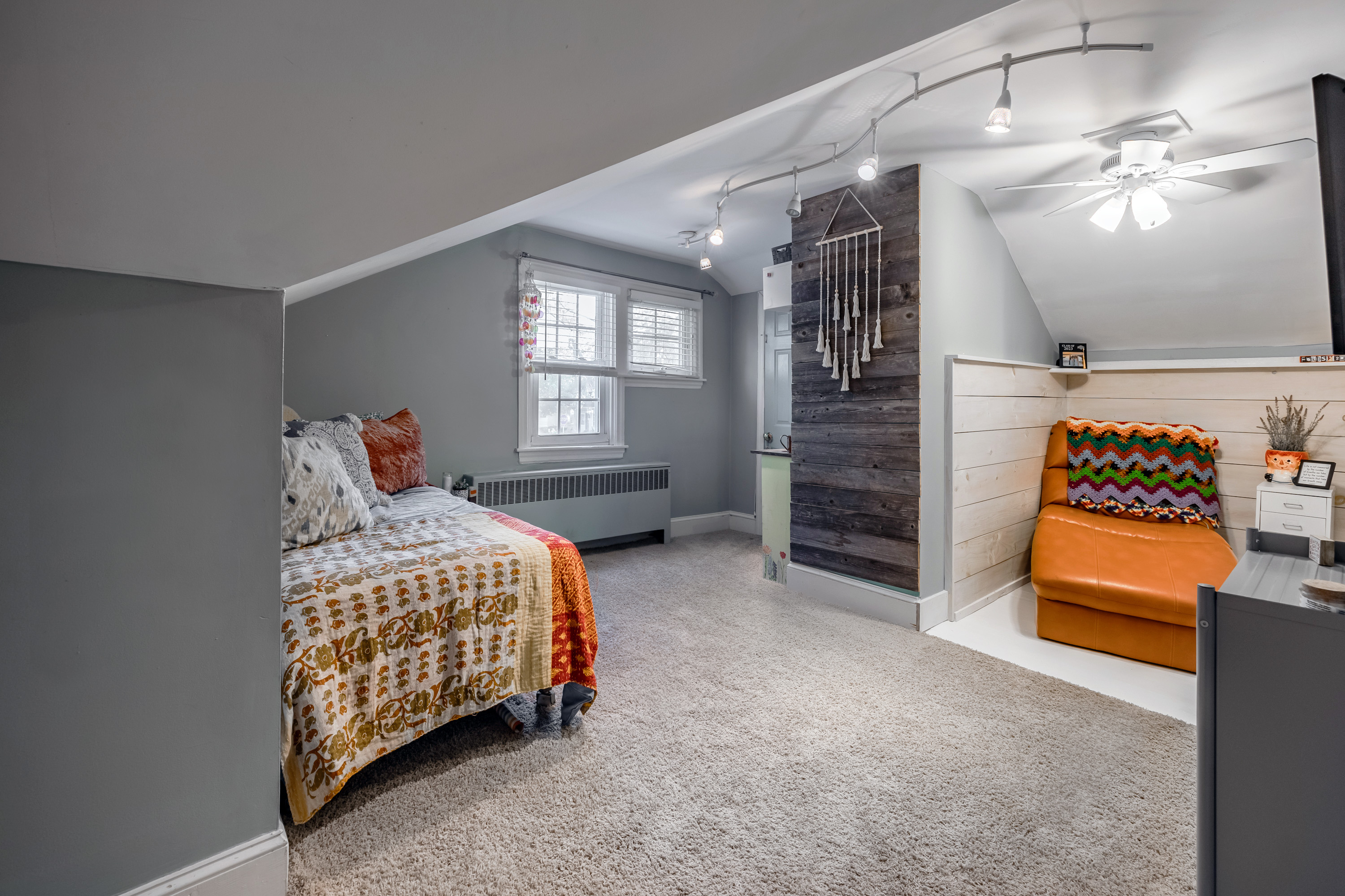 134 Strathmore Road Havertown, PA 19083 - Photo 31 of 64 a bedroom with a bed and a window