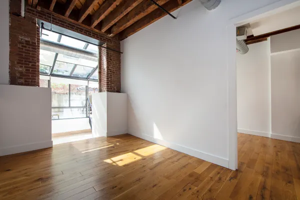 $7,500 | 139 North 10th Street, Unit GE | Williamsburg