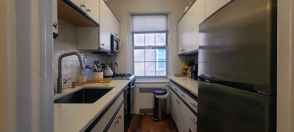 $2,600 | 117-01 Park Lane South, Unit B3L | Forest Park