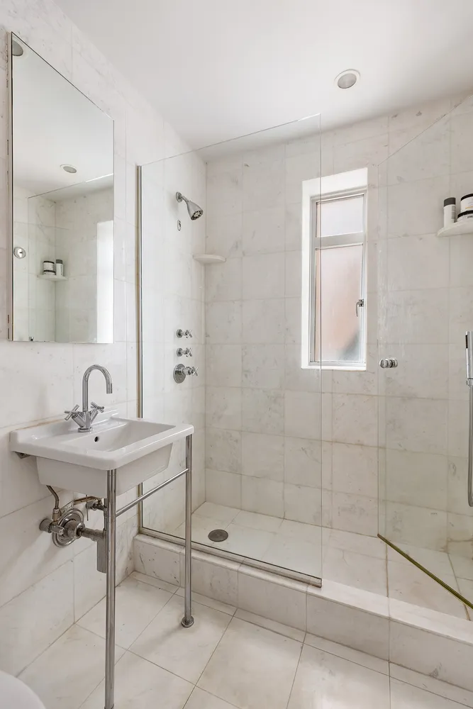 $5,500 | 165 West 20th Street, Unit 4K | Chelsea