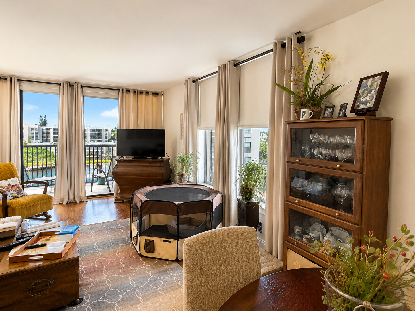 17 Royal Palm Way, Unit 606 Boca Raton, FL 33432 - Photo 10 of 15