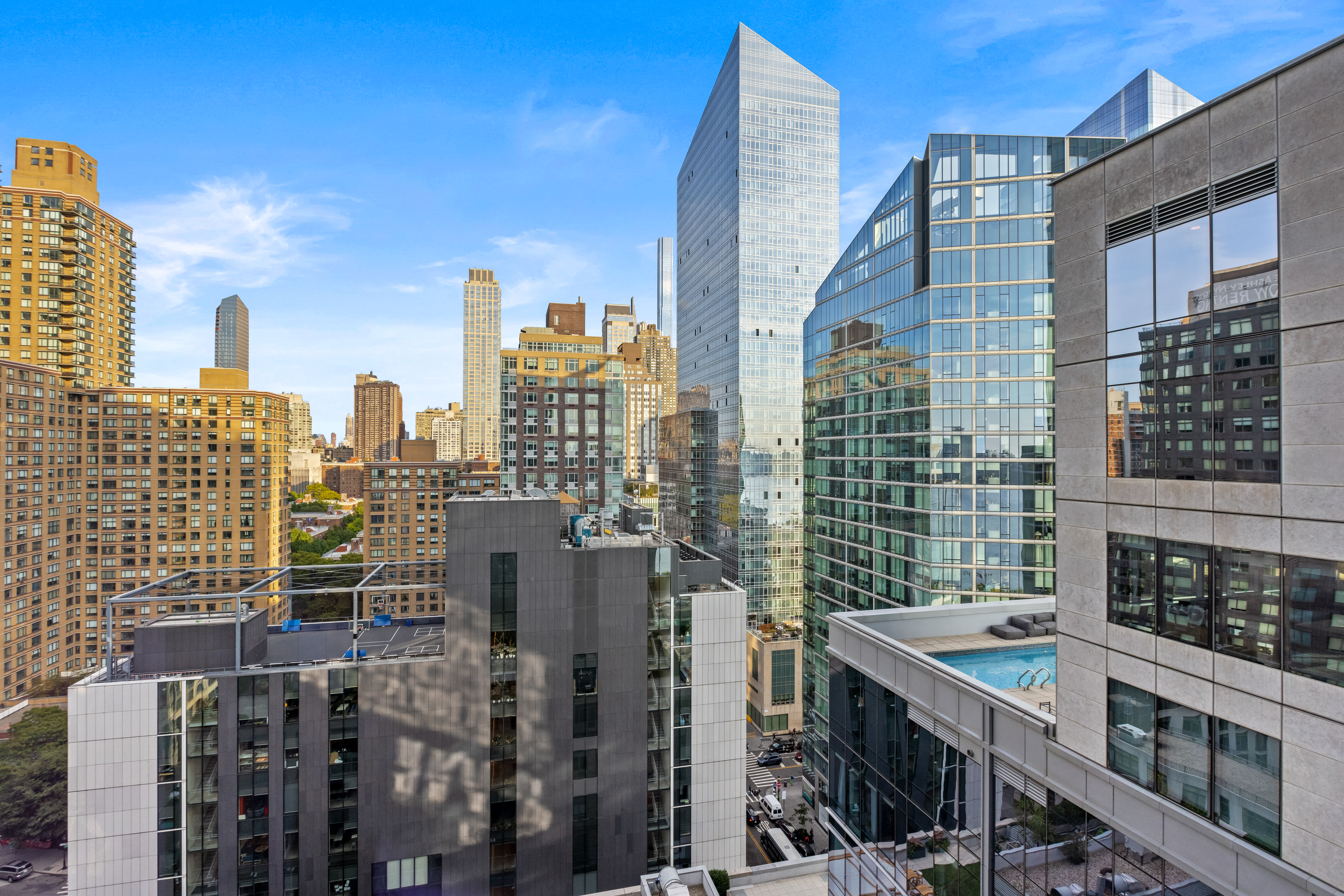 50 Riverside Boulevard, Unit 19F Manhattan, NY 10069 - Photo 16 of 24 a city view with tall buildings