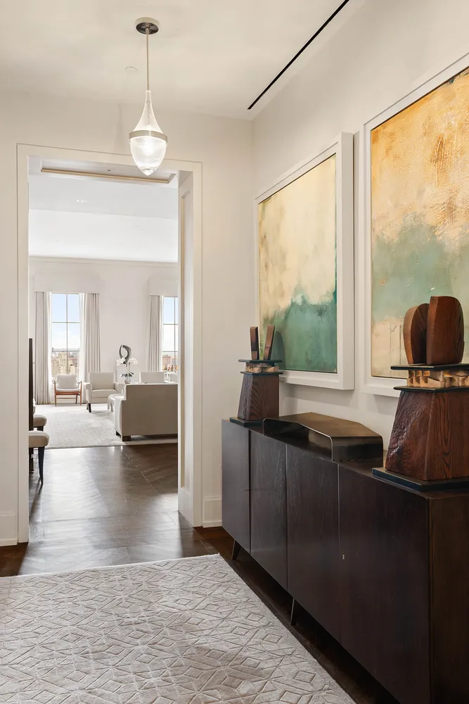 $10,750,000 | 212 West 18th Street, Unit 14A | Chelsea