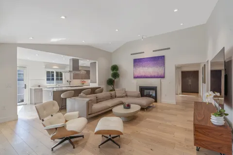 $1,895,000 | 4518 Varna Avenue, Sherman Oaks, CA 91423