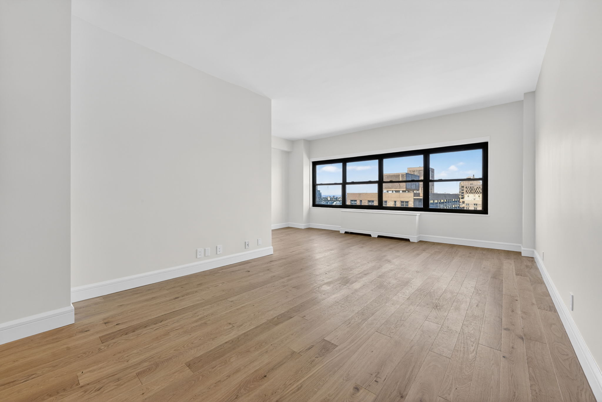 160 West End Avenue, Unit 30M Manhattan, NY 10023 - Photo 4 of 15