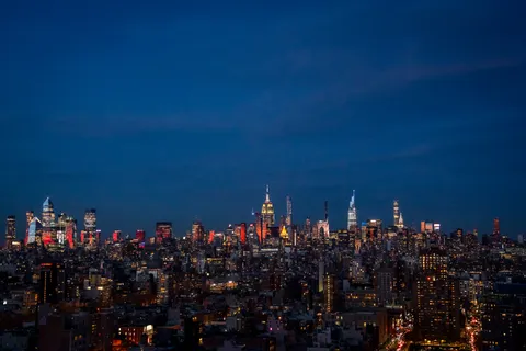 $1,495,000 | 252 South Street, Unit 64G | Two Bridges