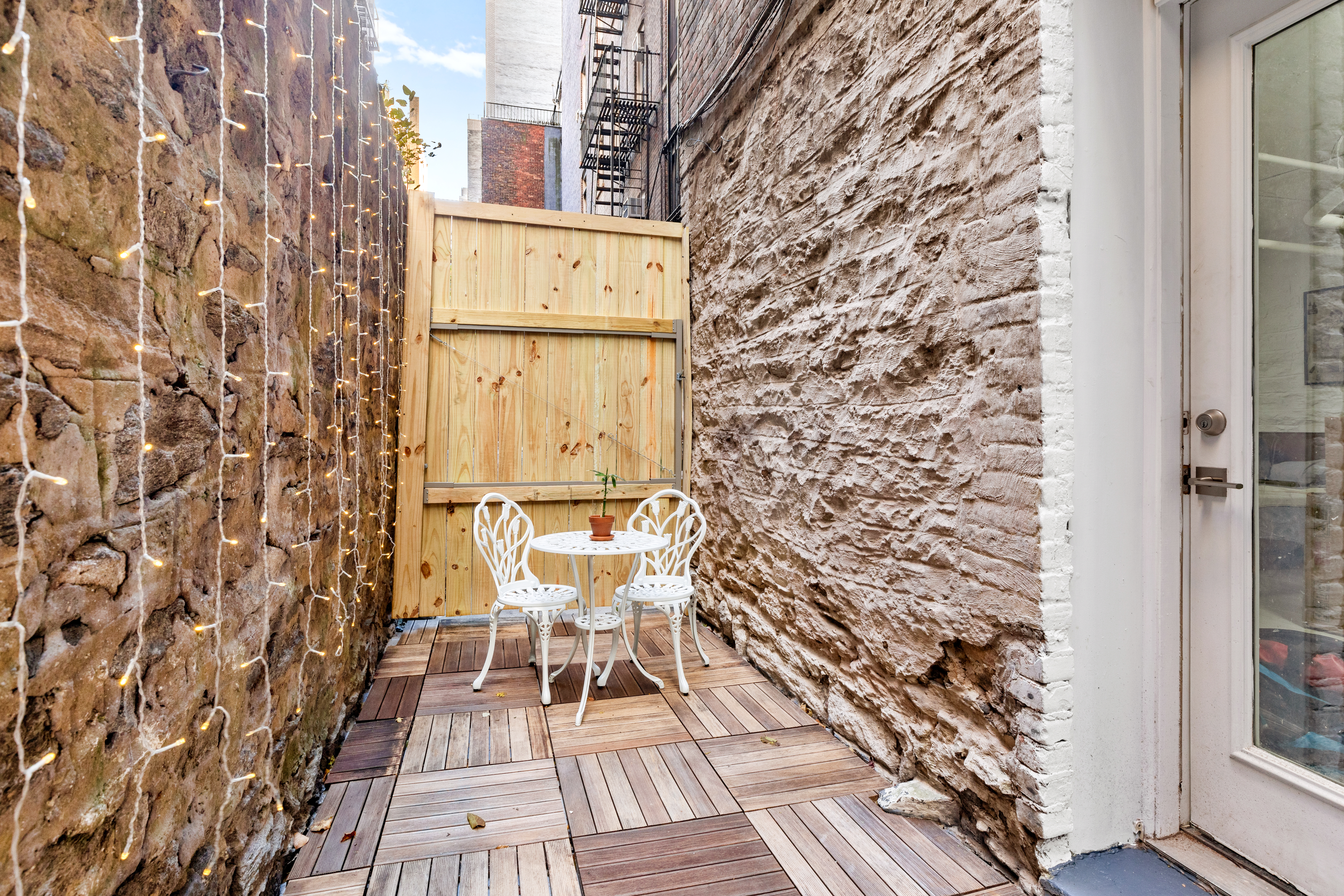 345 West 70th Street, Unit 1F Manhattan, NY 10023 - Photo 14 of 22