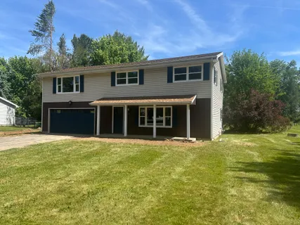 $425,000 | 2660 Spring Hill Drive, Stoughton, WI 53589