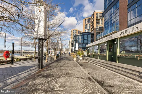 $389,900 | 510 N Street Southwest, Unit N422, Washington, DC 20024