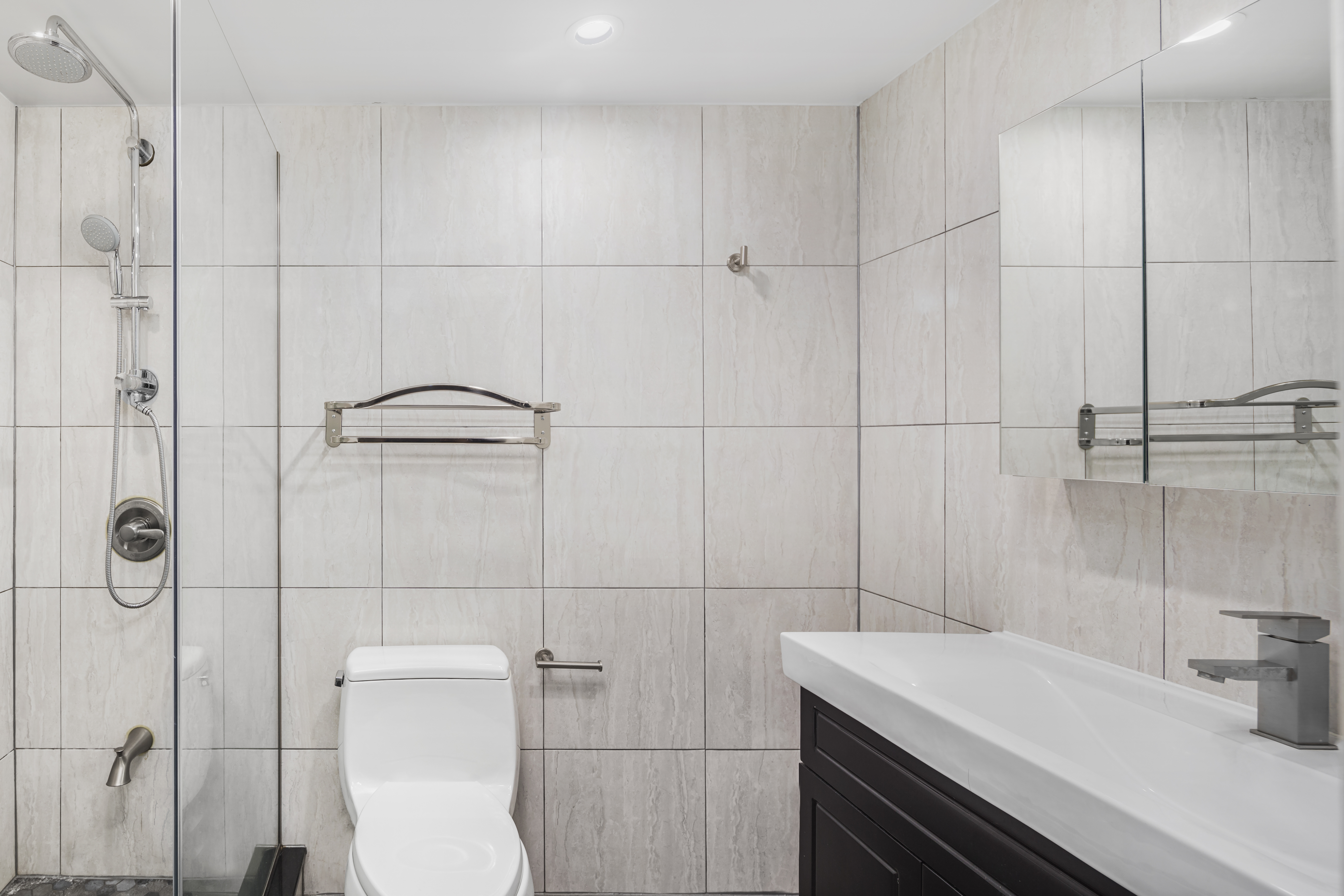 222 West 14th Street, Unit 9D Manhattan, NY 10011 - Photo 5 of 10