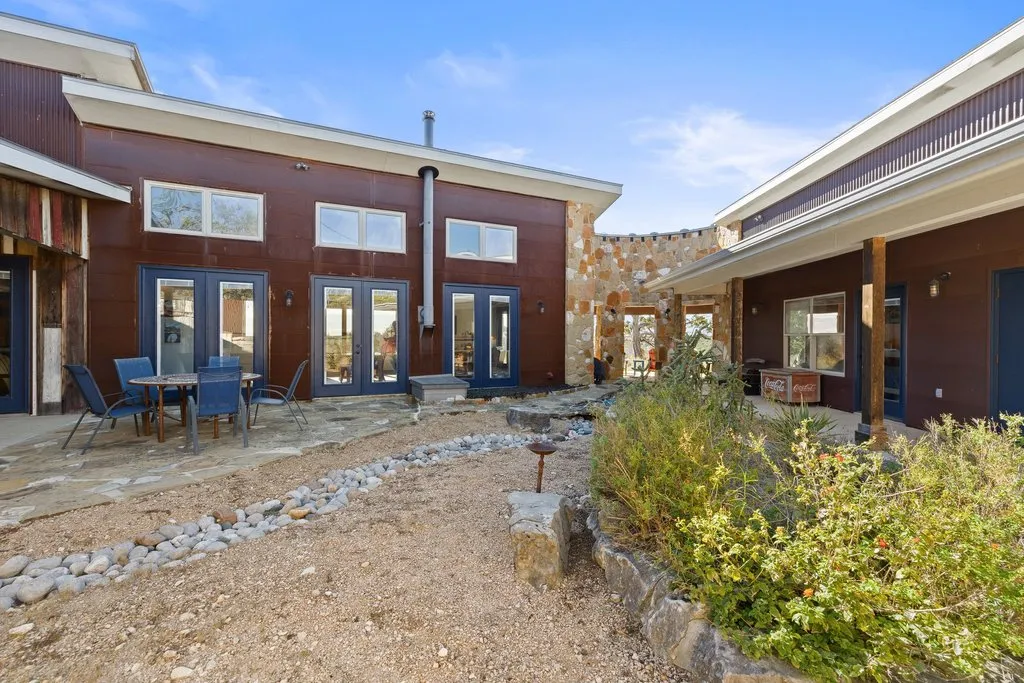 $1,750,000 | 1292 Upper Turtle Creek Road, Kerrville, TX 78028