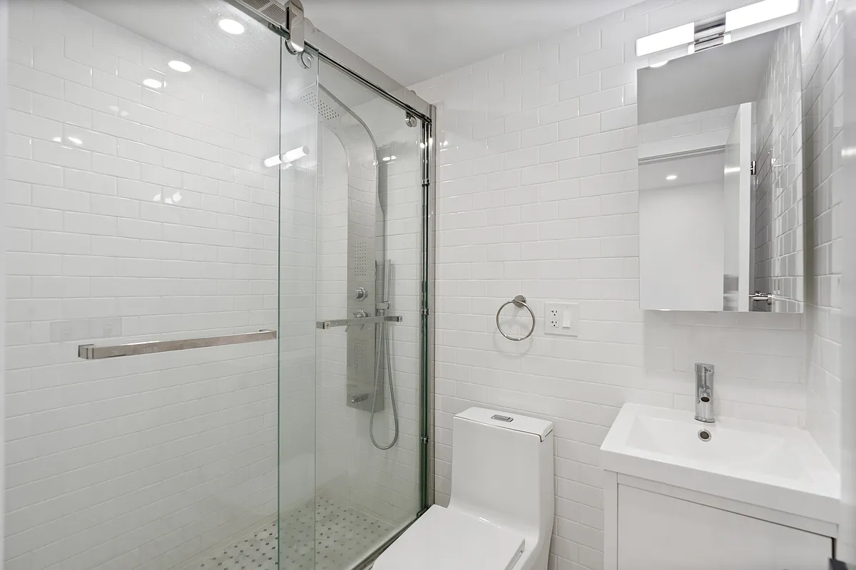 817 9th Avenue, Unit 2S Manhattan, NY 10019 - Photo 6 of 9