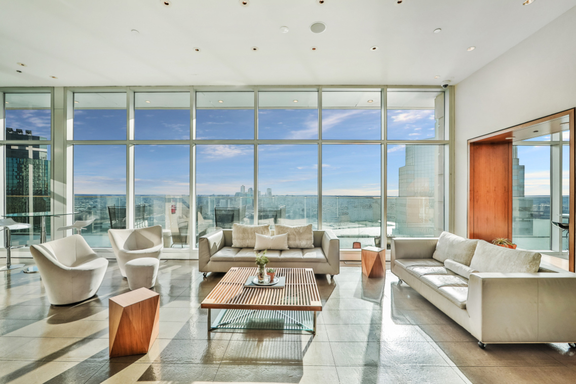 75 Wall Street, Unit 29O Manhattan, NY 10005 - Photo 17 of 24 Gallery Image 17