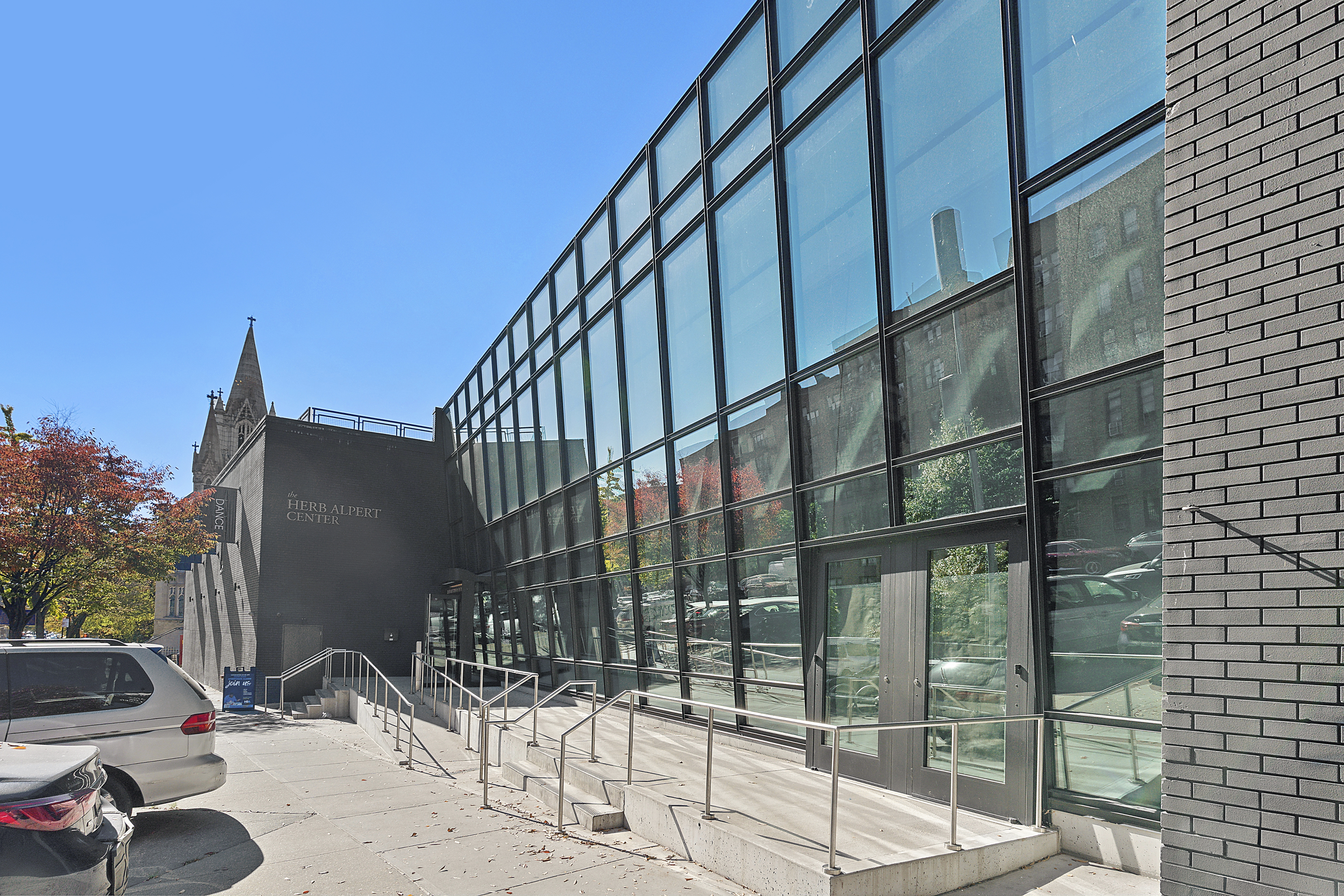 660 St Nicholas Avenue, Unit 33 Manhattan, NY 10030 - Photo 10 of 11 a building outdoor space with outdoor seating