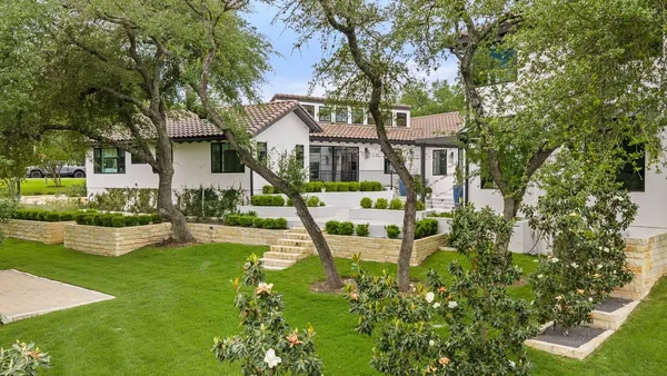 $3,900,000 | 28 Club Estates Parkway, Austin, TX 78738
