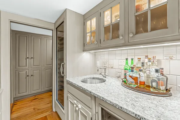 $12,000 | 60 Washington Street, Sherborn, MA 01770