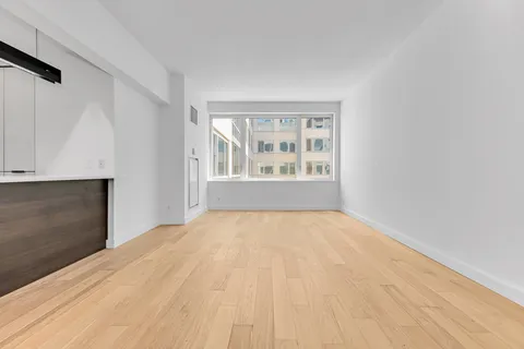 $1,070,000 | 34 North 7th Street, Unit 5D | Williamsburg