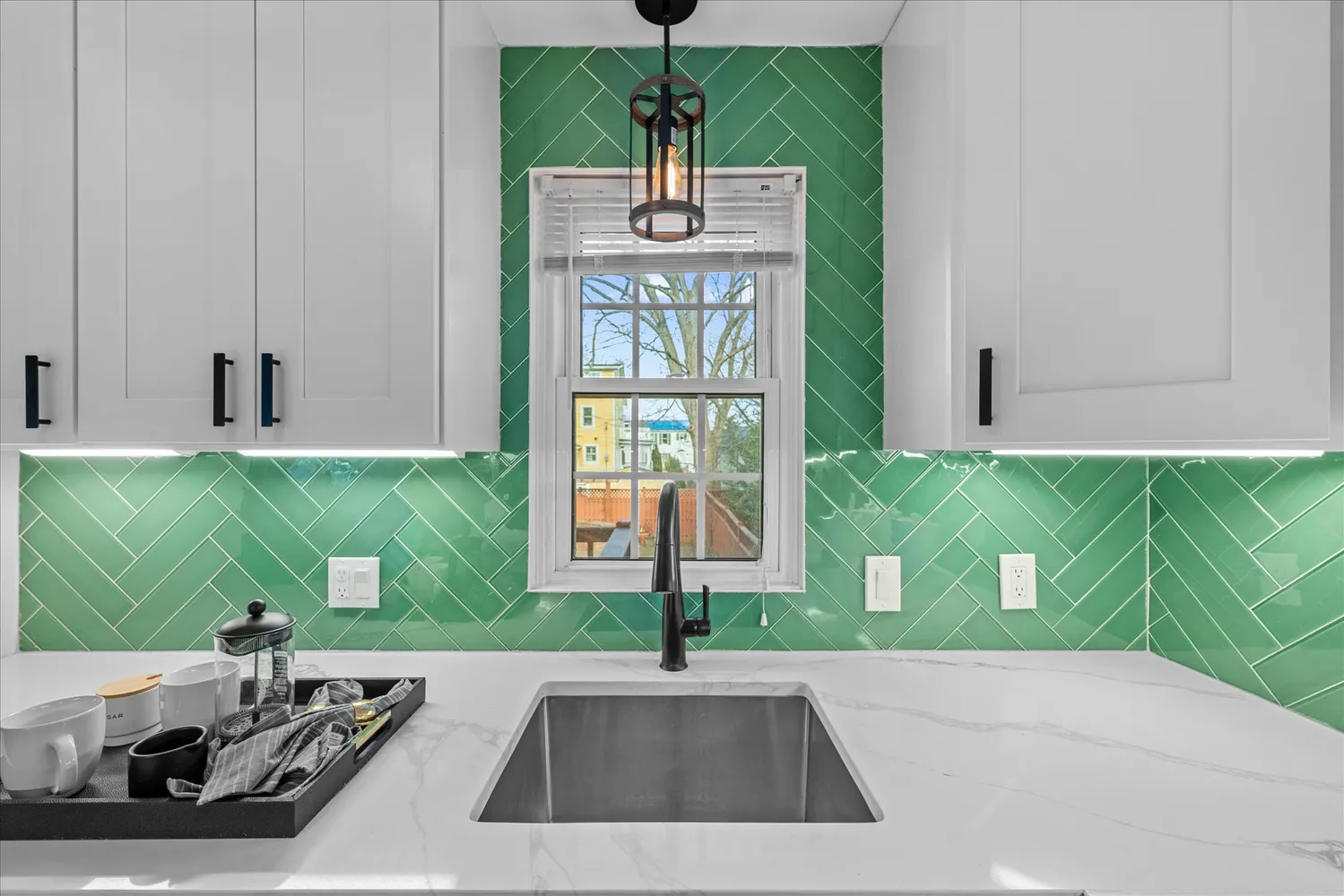 $929,900 | 322 Hume Avenue, Alexandria, VA 22301