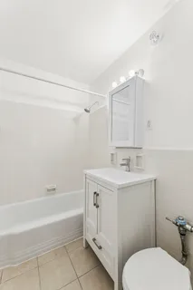 $170,000 | 6645 Broadway, Unit 7E | North Riverdale