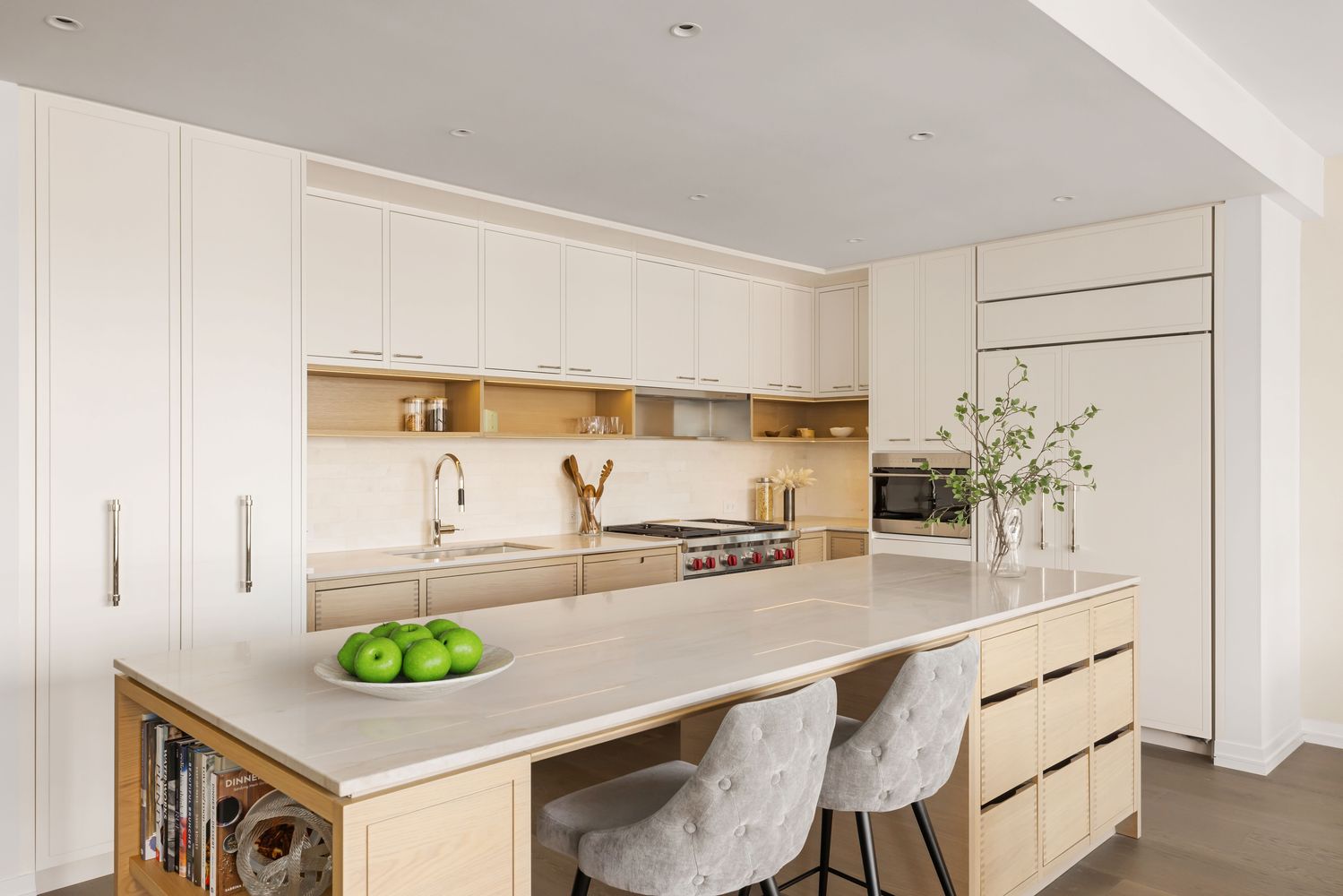 250 West 96th Street, Unit 10E Manhattan, NY 10025 - Photo 3 of 11