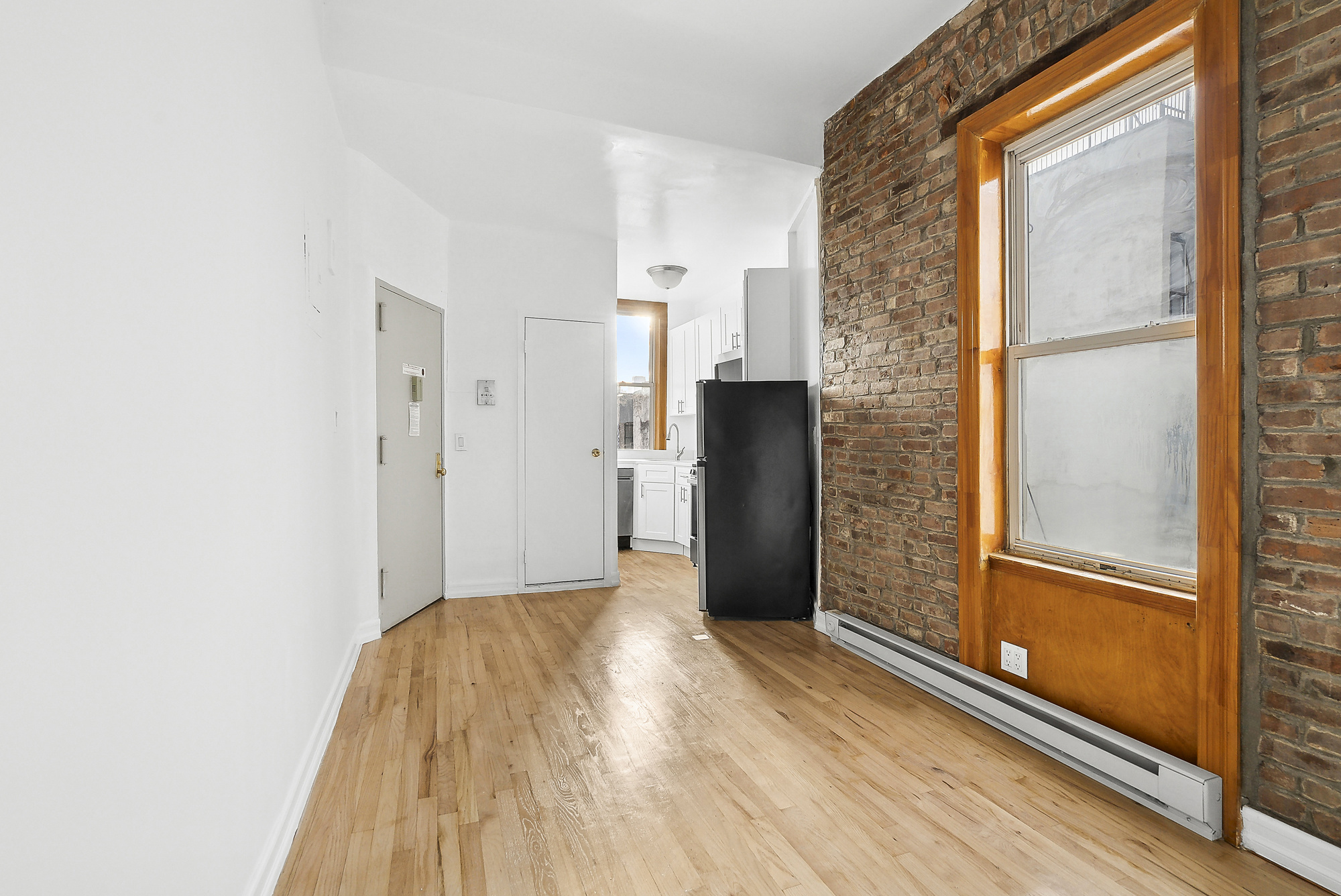 326 East 11th Street, Unit 17 Manhattan, NY 10003 - Photo 2 of 7