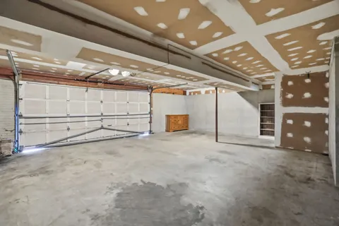 $1,325,000 | 14200 White Water Way, Darnestown, MD 20878
