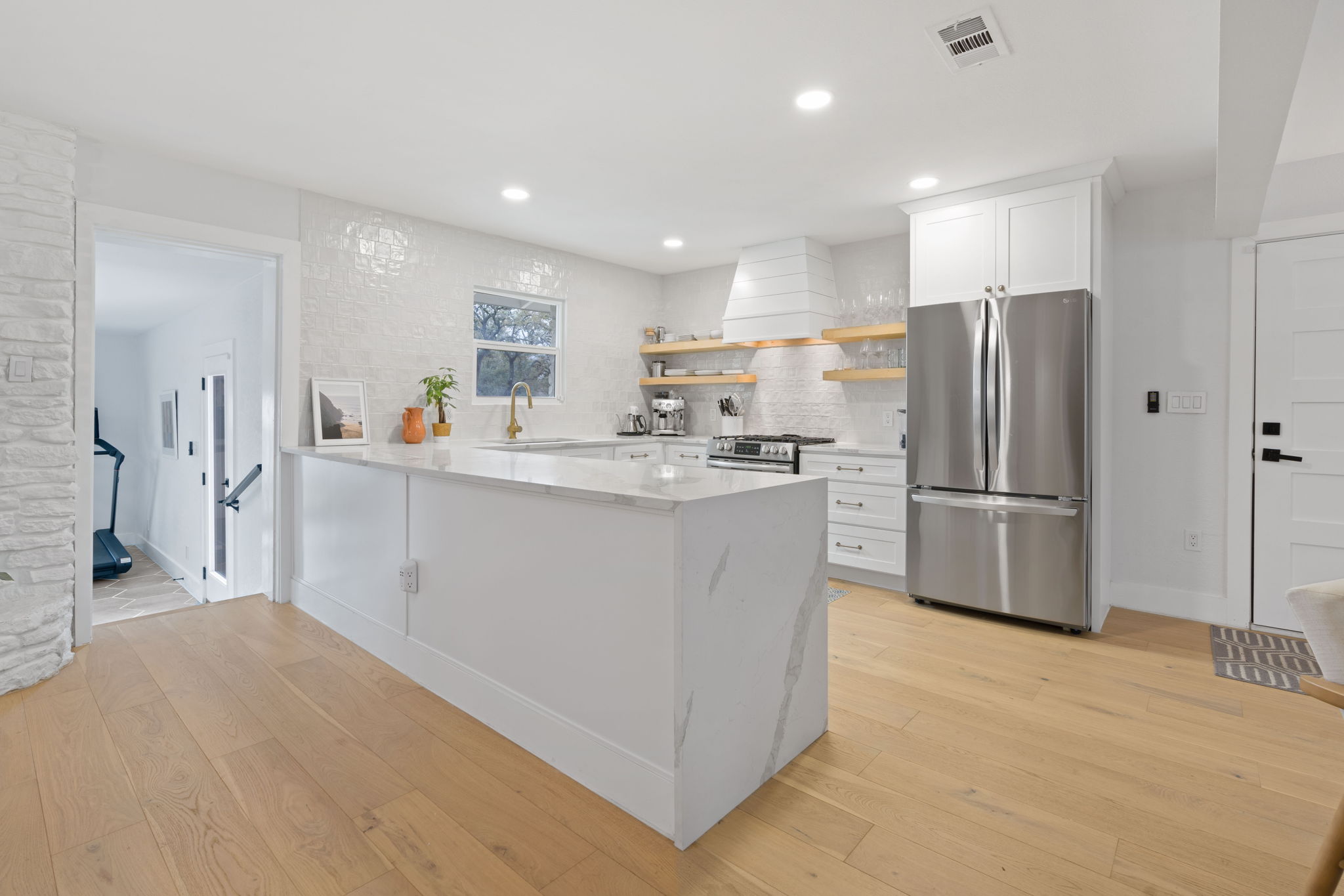 4602 Roundup Trail Austin, TX 78745 - Photo 7 of 25