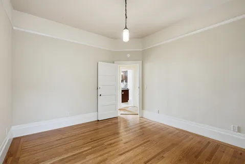 $13,500 | 747-749 Clayton Street, Unit 747, San Francisco, CA 94117