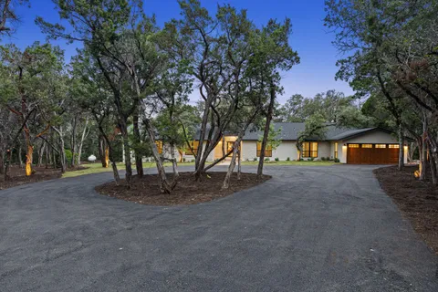 $3,400,000 | 1513 Flintridge Road, West Lake Hills, TX 78746