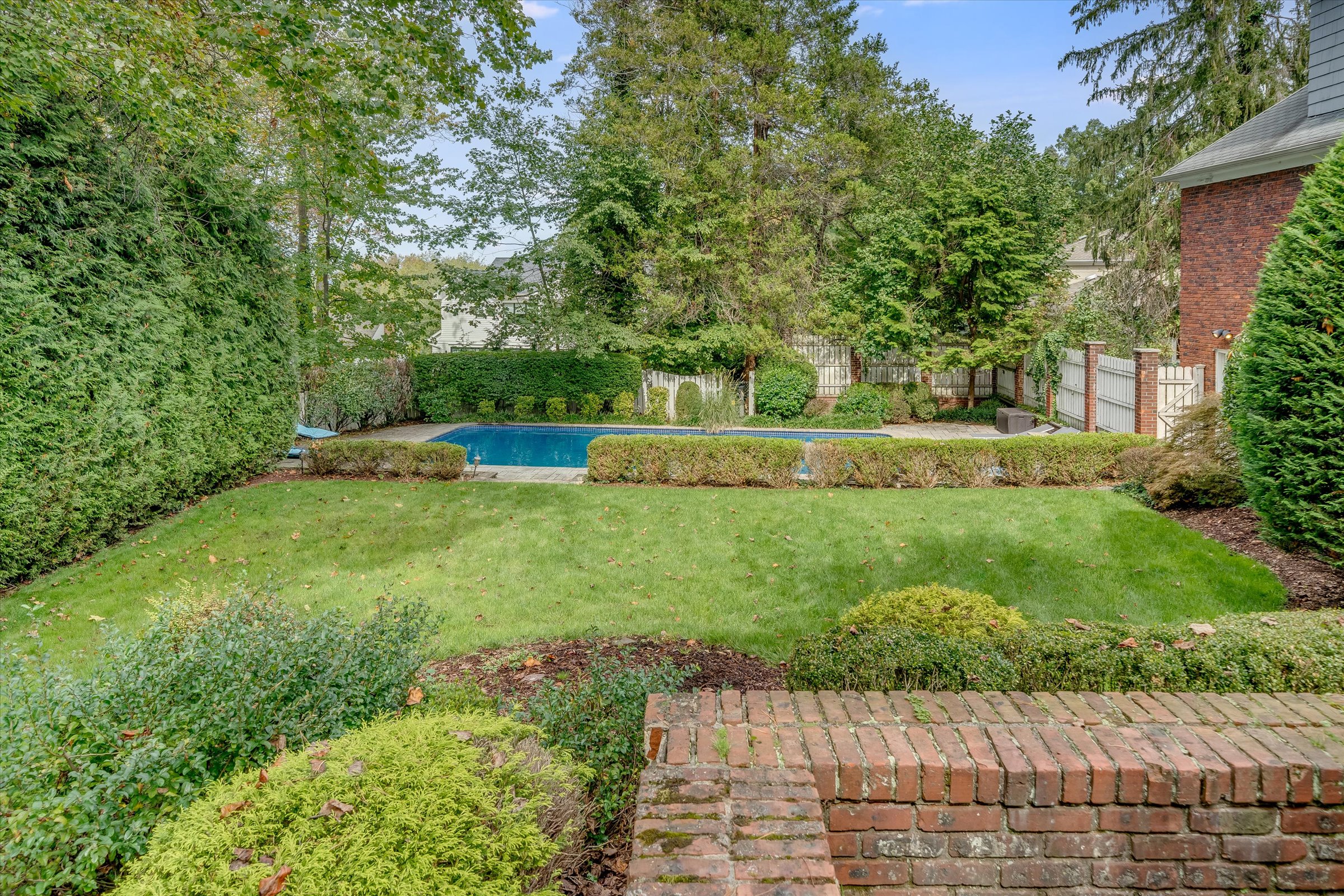 57 Mohawk Road Short Hills, NJ 07078 - Photo 10 of 20