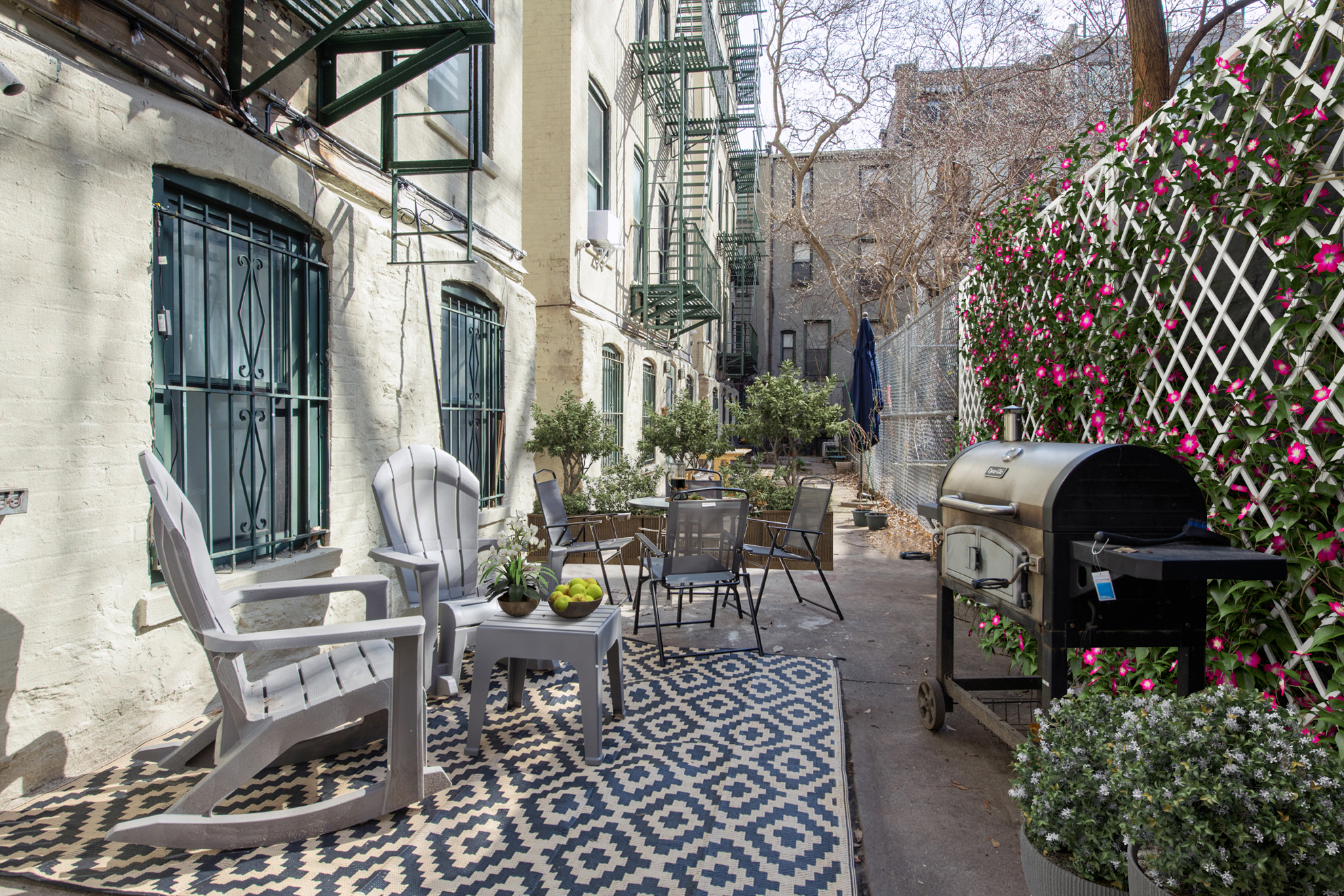 a view of outdoor dining space with a patio