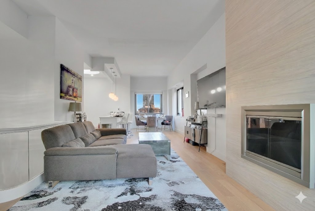 347 West 57th Street, Unit PHD Manhattan, NY 10019 - Photo 3 of 10