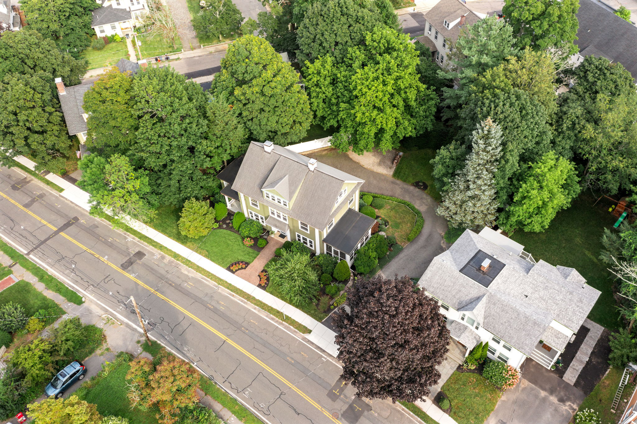 64 Woburn Street Reading, MA 01867 - Photo 49 of 56