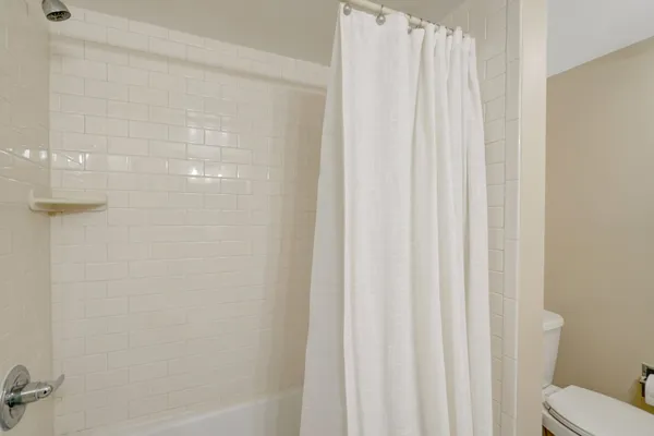 $358,000 | 3713 South George Mason Drive, Unit 904W, Falls Church, VA 22041