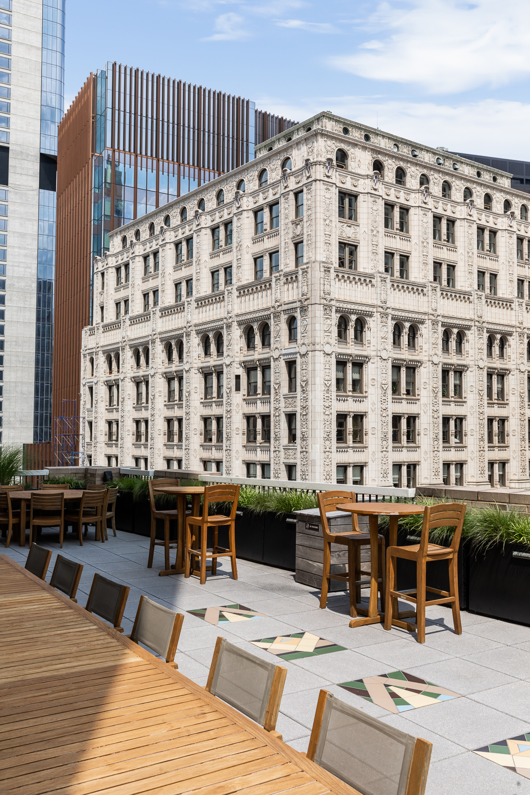 88 Greenwich Street, Unit 1605 Manhattan, NY 10006 - Photo 8 of 32 a view of a building with sitting area