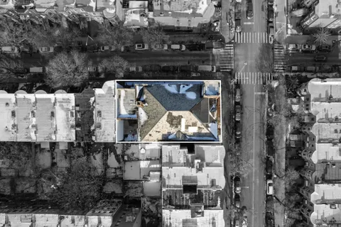 a black and white photo of a room