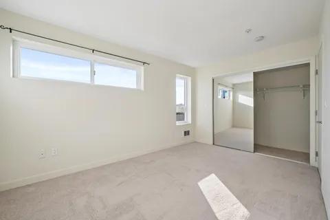 $498,000 | 485 West MacArthur Boulevard, Unit 407, Oakland, CA 94609