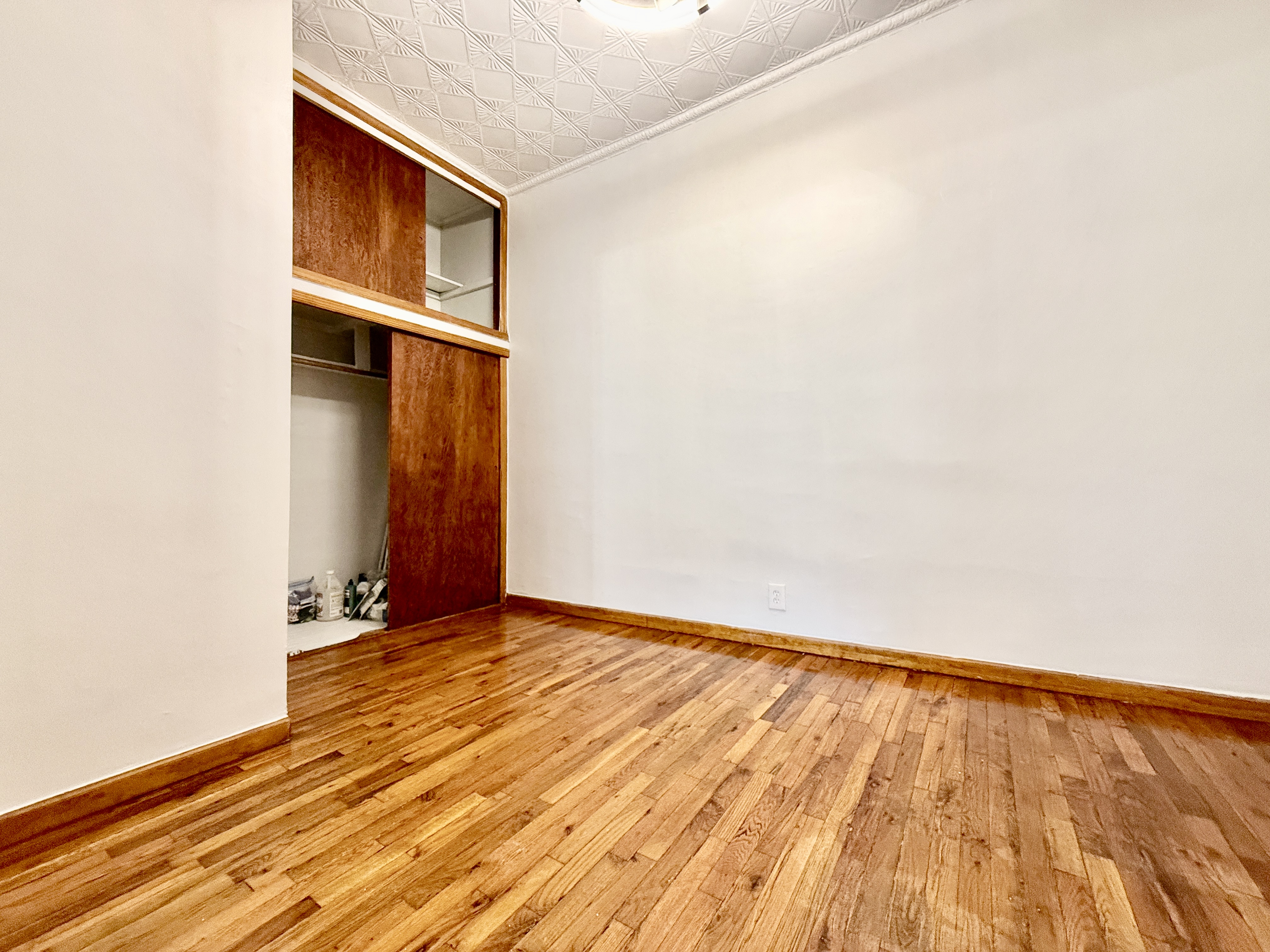 785 Dean Street, Unit 2R Brooklyn, NY 11238 - Photo 4 of 7