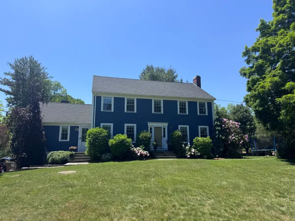 $1,295,000 | 2 Russett Hill Road, Sherborn, MA 01770