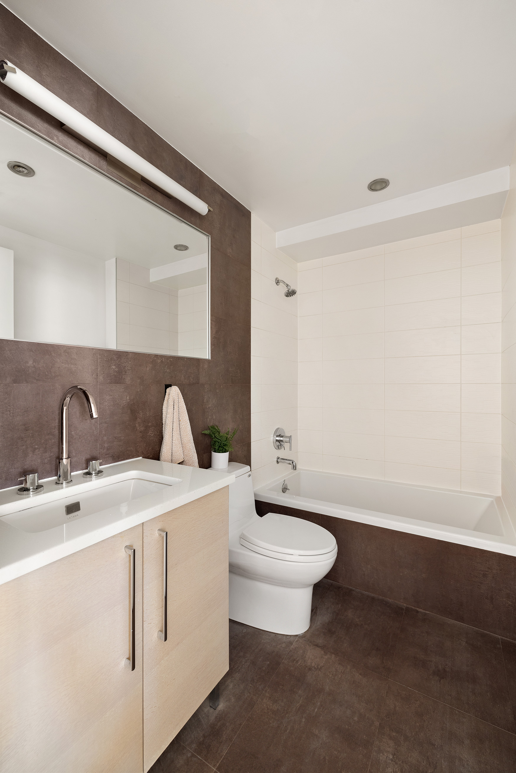 210 South 1st Street, Unit 4A Brooklyn, NY 11211 - Photo 7 of 13