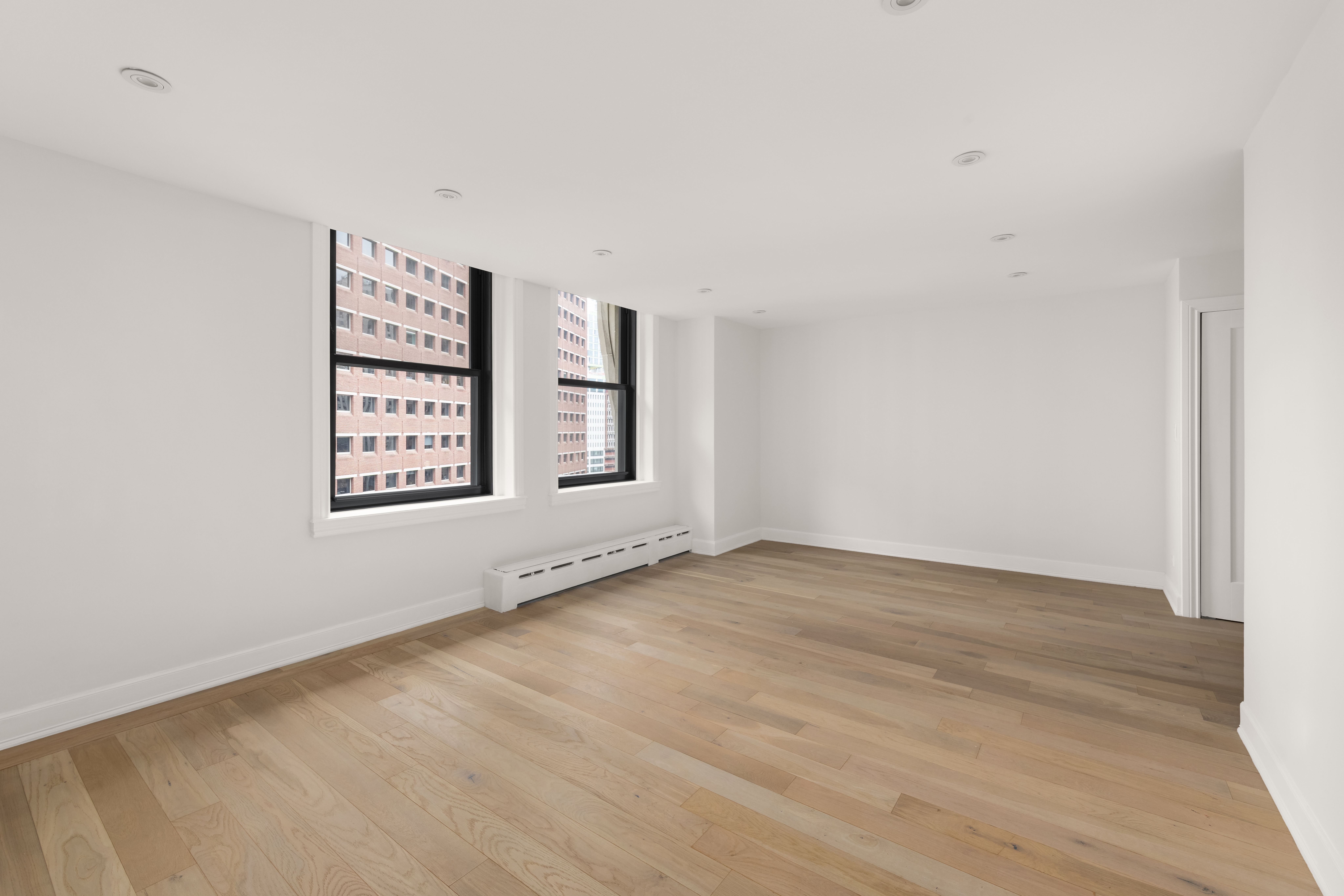 3 Hanover Square, Unit 17J Manhattan, NY 10004 - Photo 2 of 8