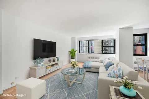 $995,000 | 357 East 57th Street, Unit 5D | Sutton Place