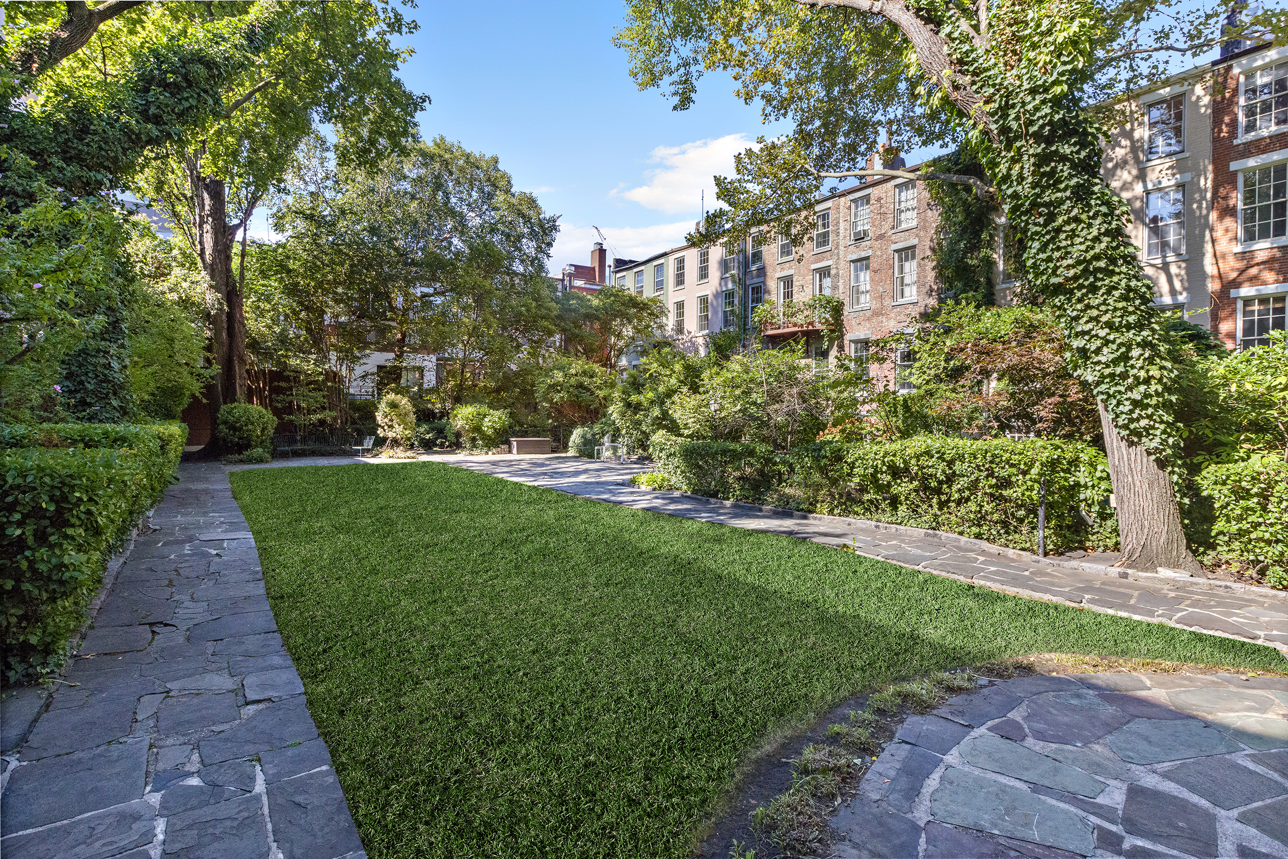 182 Sullivan Street Manhattan, NY 10012 - Photo 21 of 25