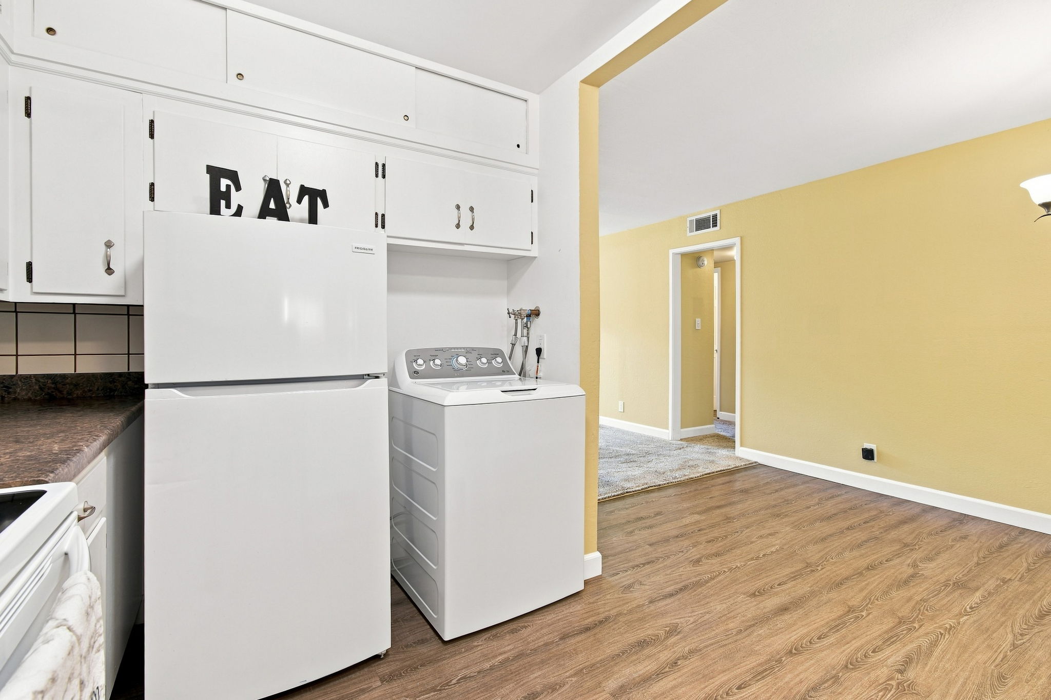 1016 Los Gamos Road, Unit D San Rafael, CA 94903 - Photo 10 of 28 Gallery Image 10