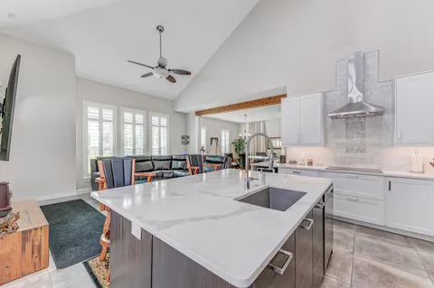 $479,000 | 5401 Cafrey Place, Apollo Beach, FL 33572