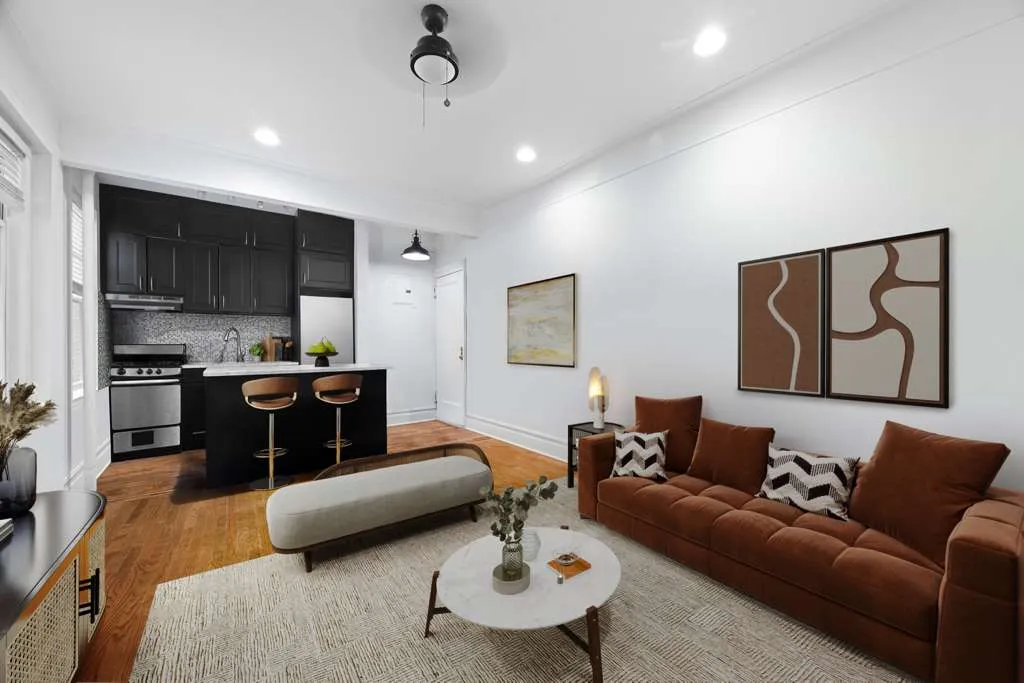 $550,000 | 223 East 50th Street, Unit 6B | Midtown East