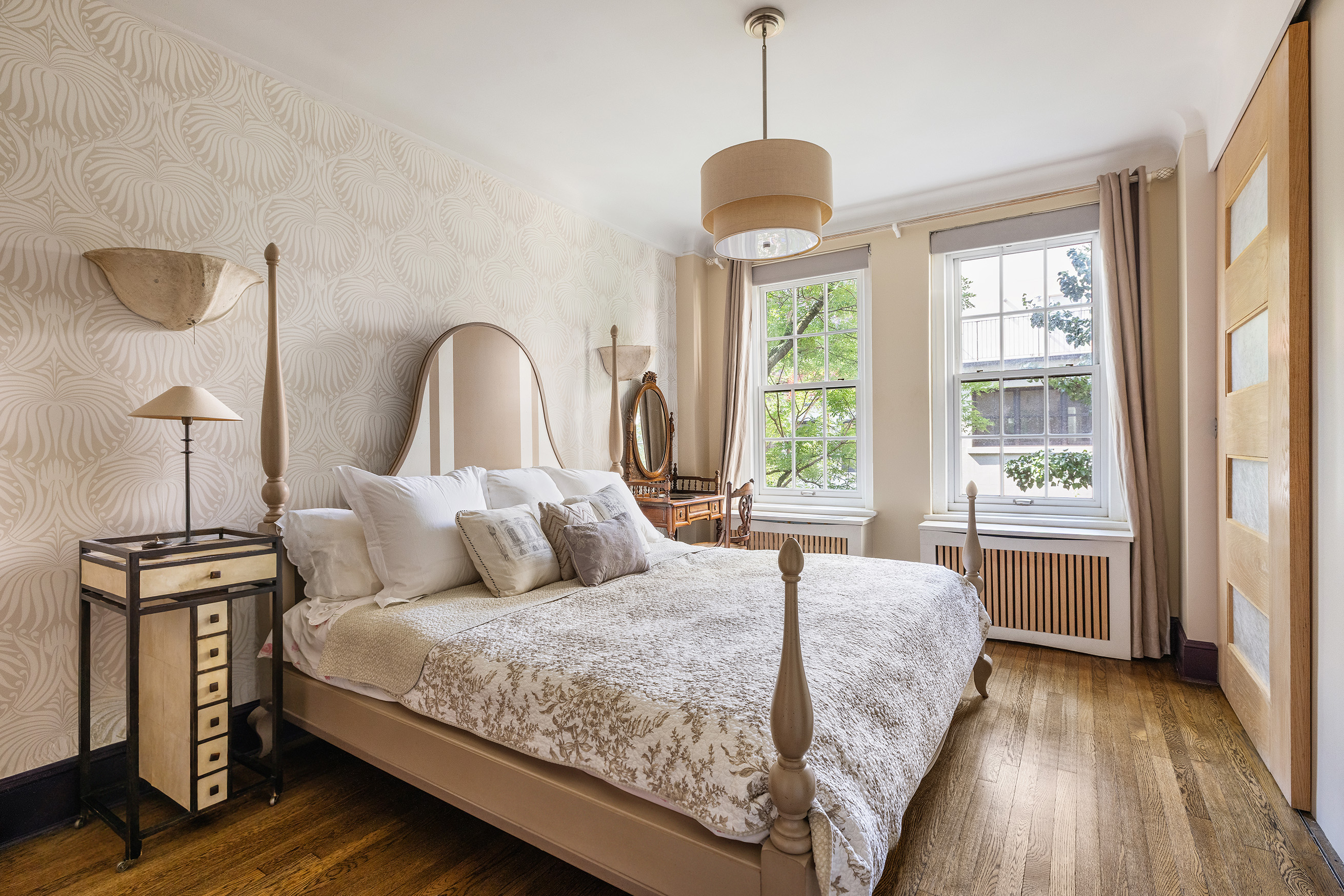 108 East 82nd Street, Unit 4D Manhattan, NY 10028 - Photo 6 of 13 Gallery Image 6